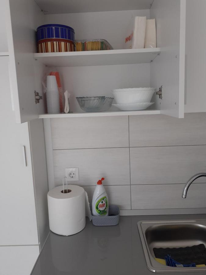 Sara Apartman Livezeni  Exterior foto